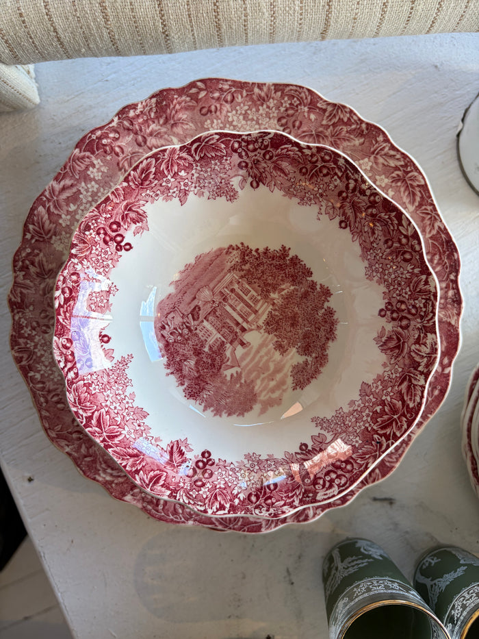 Red and White Vintage Meakin Dish Set