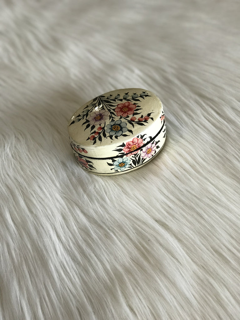 Cream-colored, Lacquer Box with Floral Design